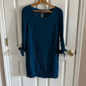 She & Sky Blue Dress With Bows On The End Of The Sleeves Shift Dress Size Small